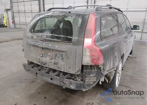 2010 Volvo V50 2.4I z USA, uszkodzony, nr VIN YV1390MW9A2539718